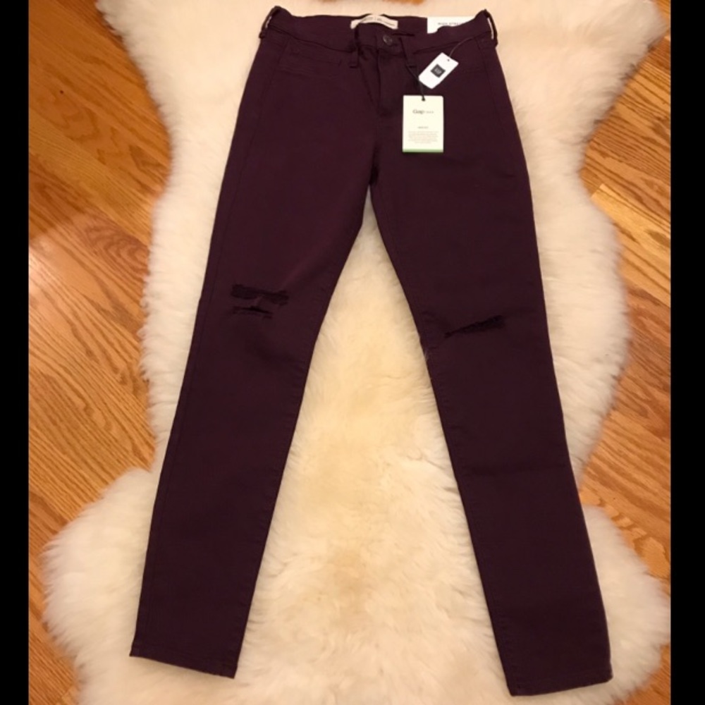 NWT GAP High Stretch Easy Leggings Jeans - 26